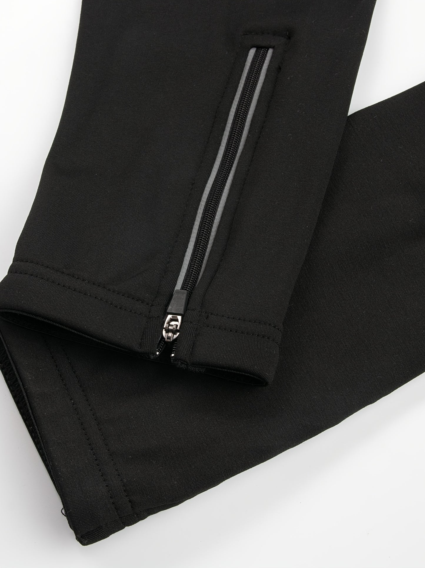 Men's Long-Sleeve Fleece-Lined Warm Cycling Suit Set for Winter, Thickened Mountain and Road Bike Riding Outfit with Shoulder Straps and Pants